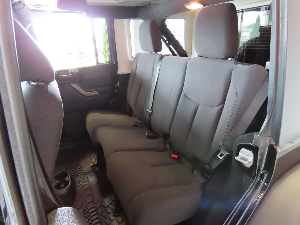2016 Jeep Wrangler Unlimited Sport