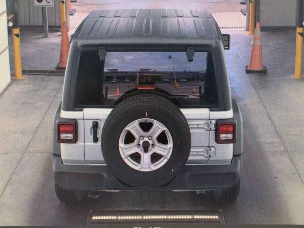 2022 Jeep Wrangler Sport S