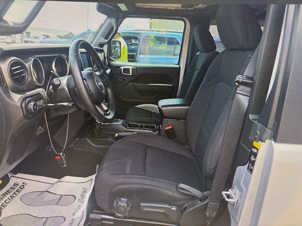 2022 Jeep Wrangler Sport S