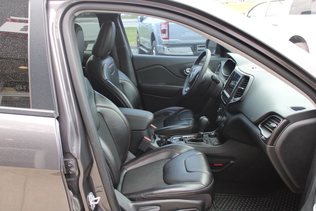 2020 Jeep Cherokee Trailhawk