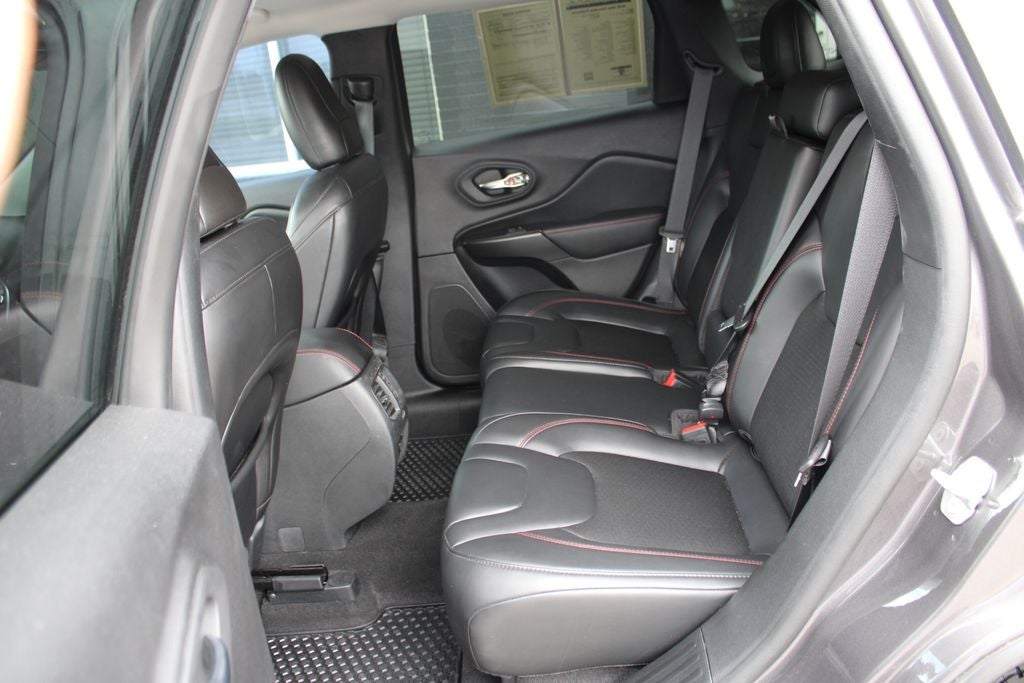 2020 Jeep Cherokee Trailhawk