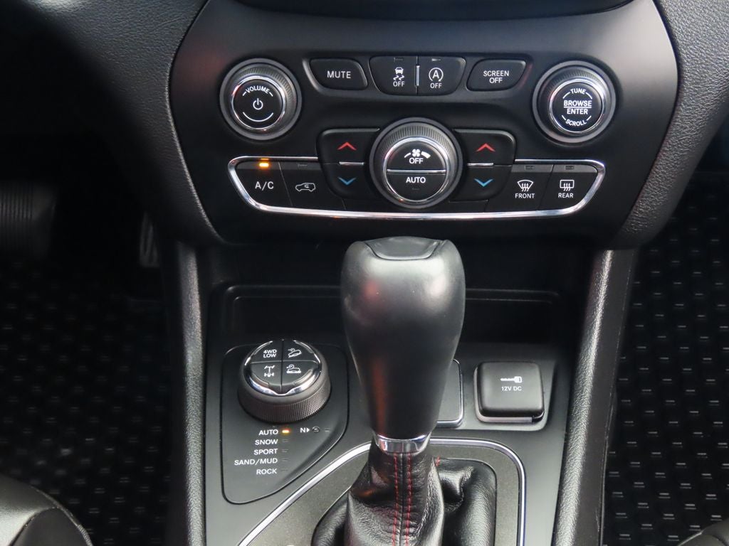 2021 Jeep Cherokee Trailhawk