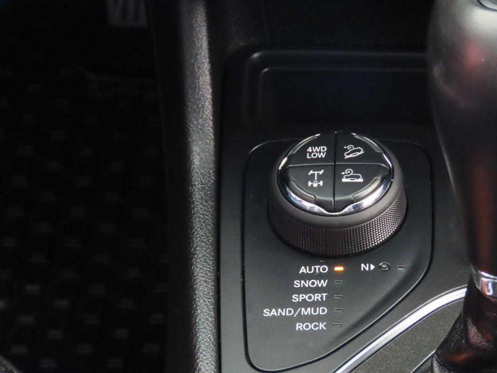 2021 Jeep Cherokee Trailhawk