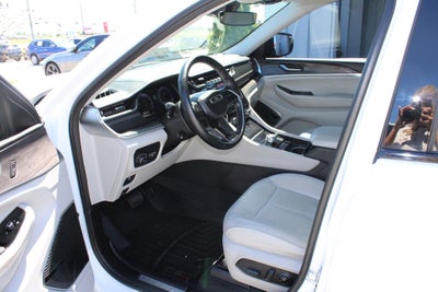 2022 Jeep Grand Cherokee L Overland