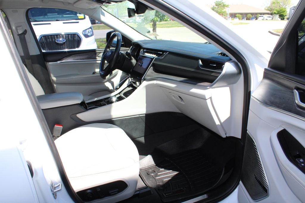 2022 Jeep Grand Cherokee L Overland