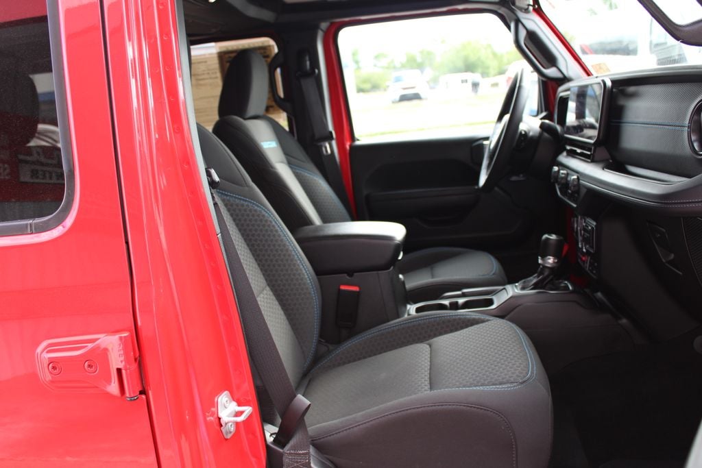 2025 Jeep Wrangler Rubicon 4xe