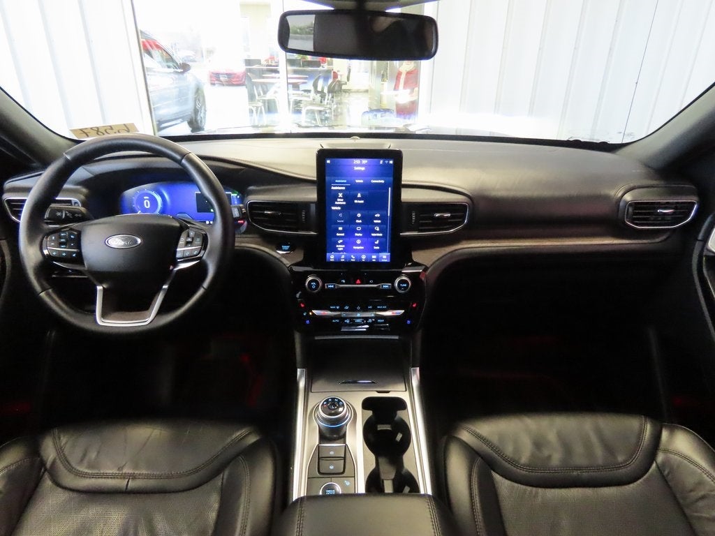 2022 Ford Explorer Platinum