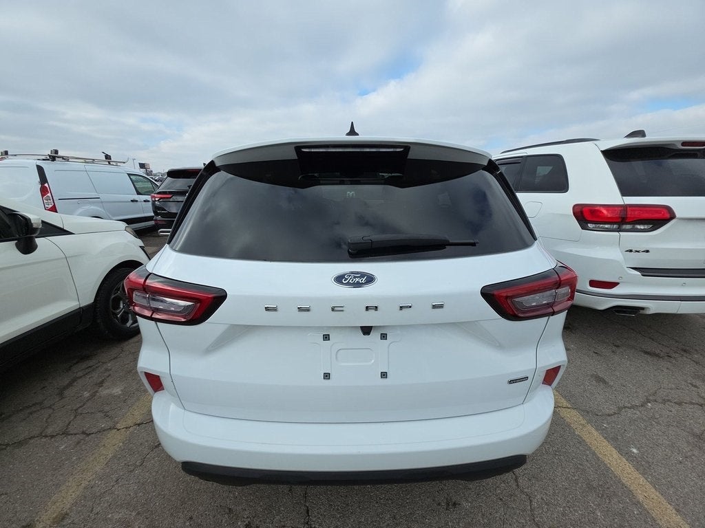 2023 Ford Escape Hybrid ST-Line