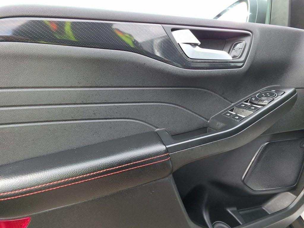 2023 Ford Escape Hybrid ST-Line