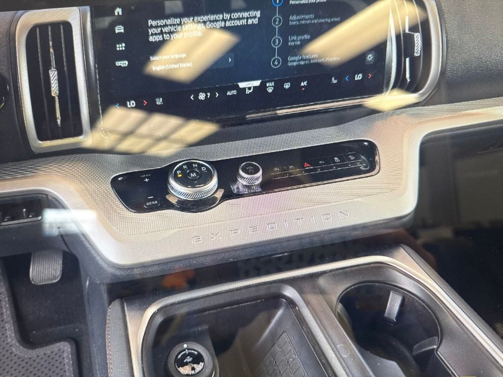 2025 Ford Expedition Active
