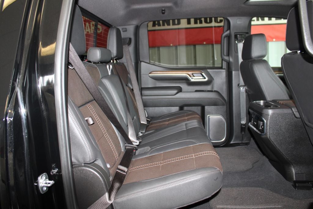 2025 Chevrolet Silverado 1500 High Country