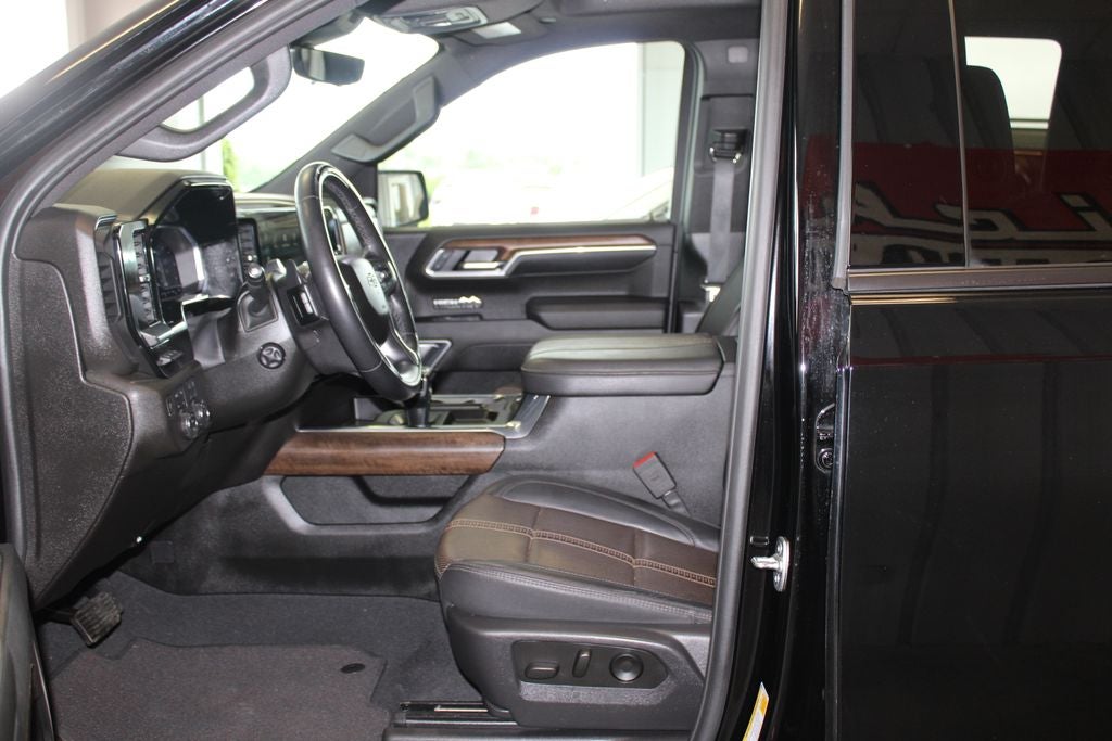 2025 Chevrolet Silverado 1500 High Country