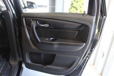 2017 Chevrolet Traverse 2LT 2LT