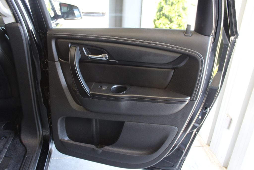 2017 Chevrolet Traverse 2LT 2LT