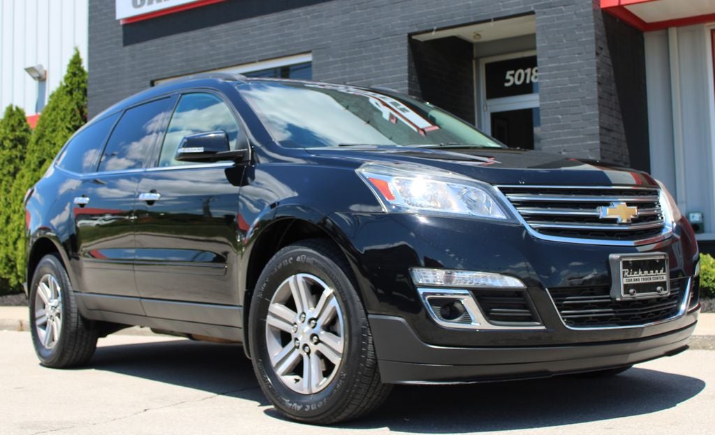 2017 Chevrolet Traverse 2LT 2LT