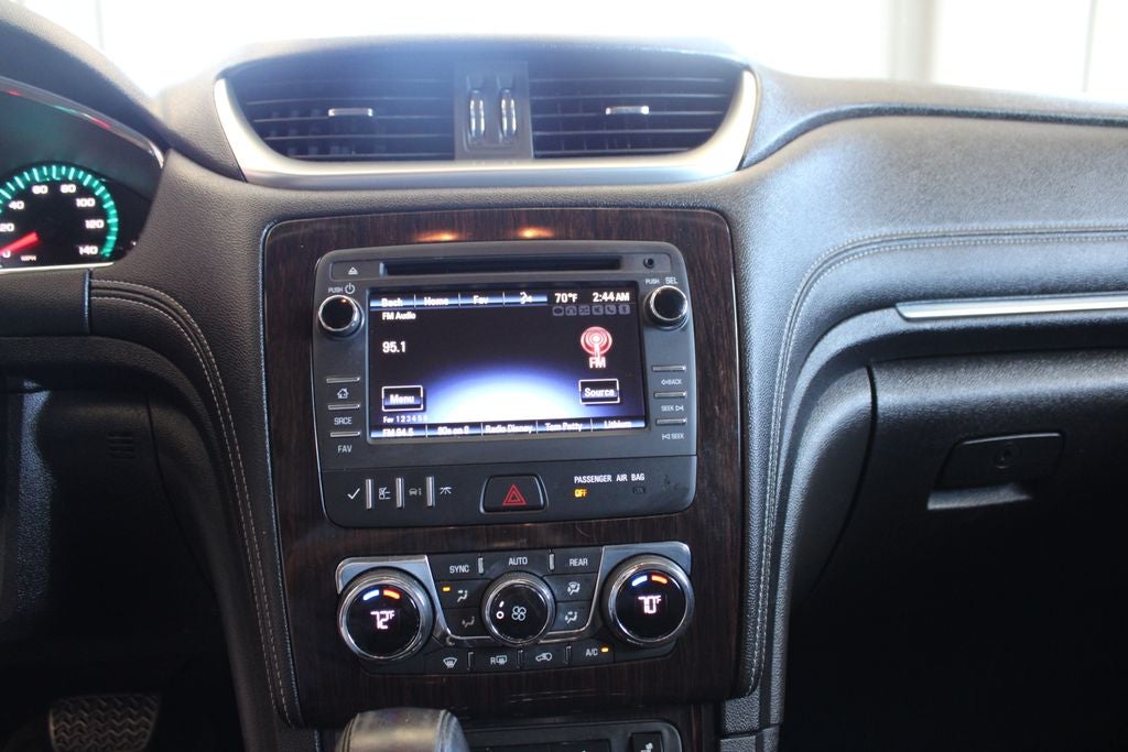 2017 Chevrolet Traverse 2LT 2LT