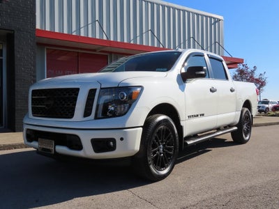 2019 Nissan Titan SL