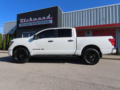 2019 Nissan Titan SL