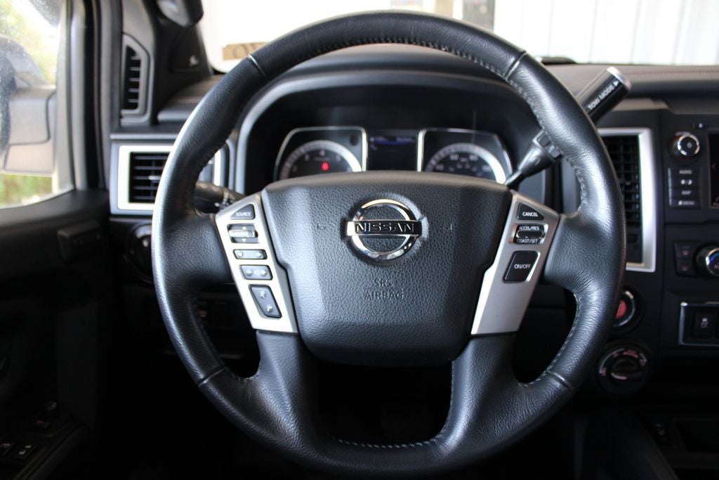 2019 Nissan Titan SL