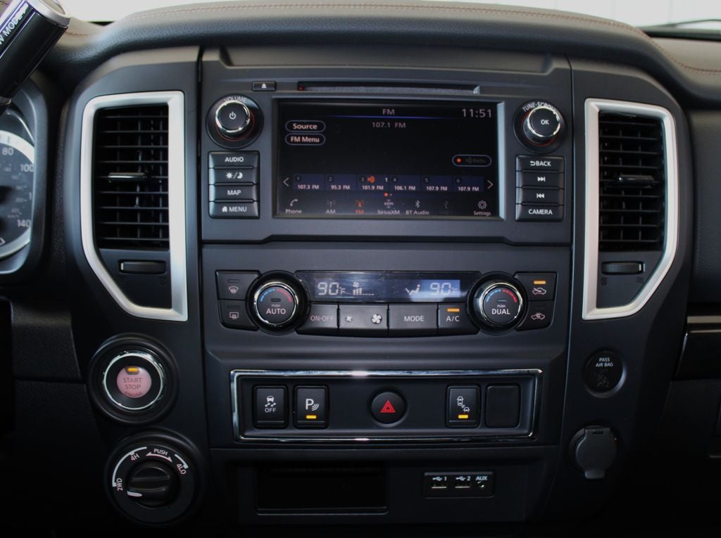 2019 Nissan Titan SL