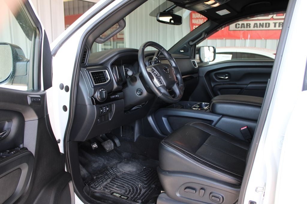 2019 Nissan Titan SL