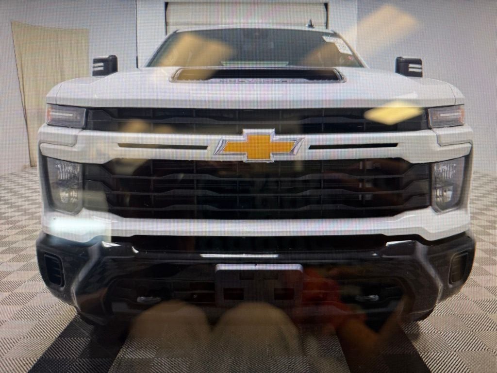 2025 Chevrolet Silverado 2500HD Custom