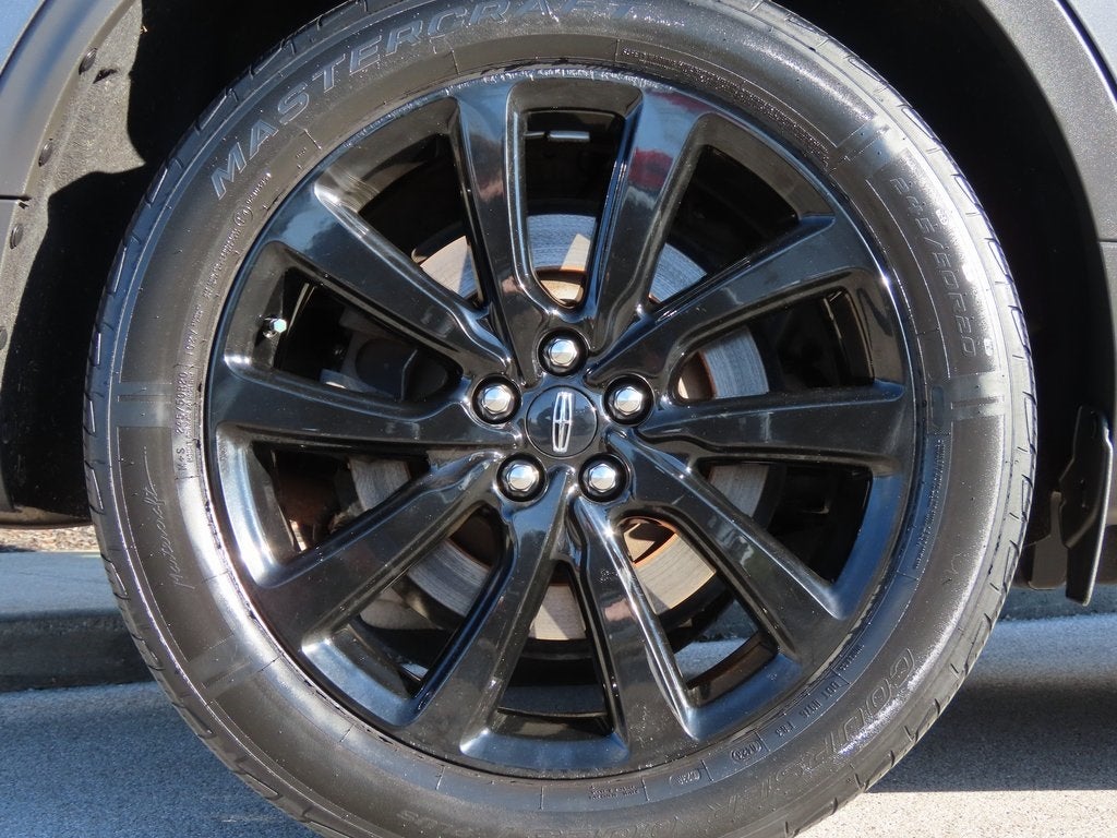 2021 Lincoln Nautilus Reserve