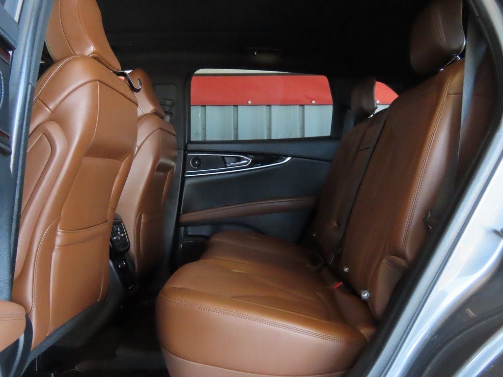 2021 Lincoln Nautilus Reserve