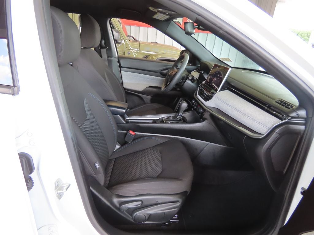 2023 Jeep Compass Sport