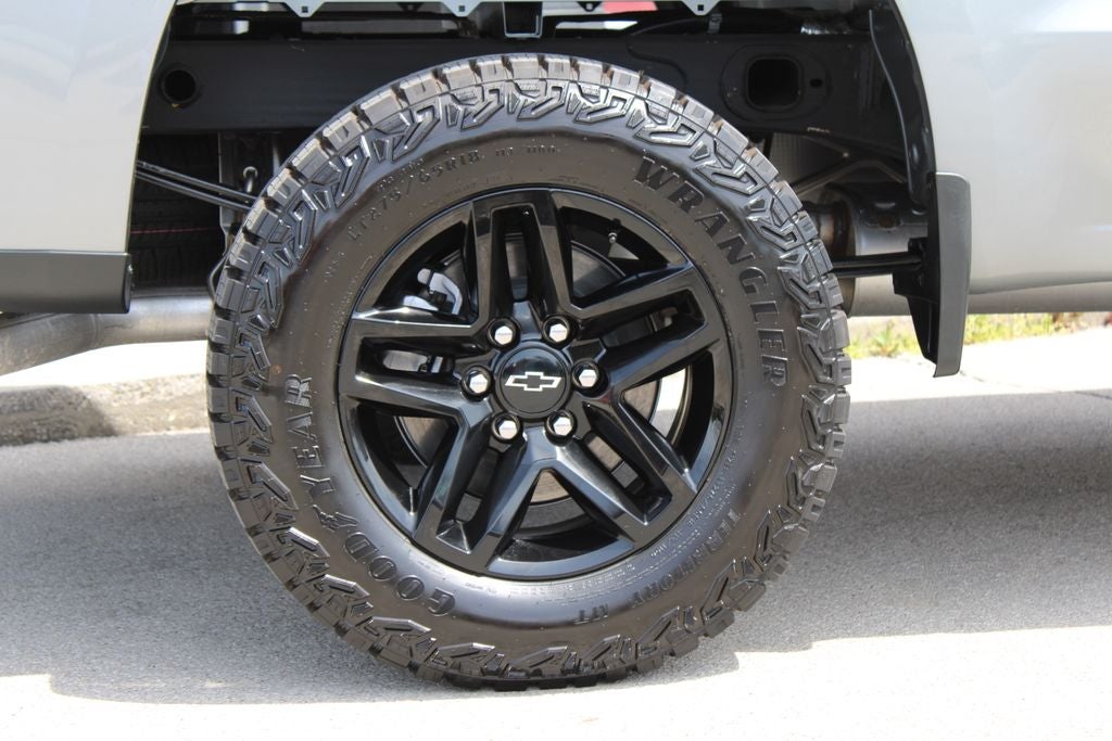 2025 Chevrolet Silverado 1500 Custom Trail Boss