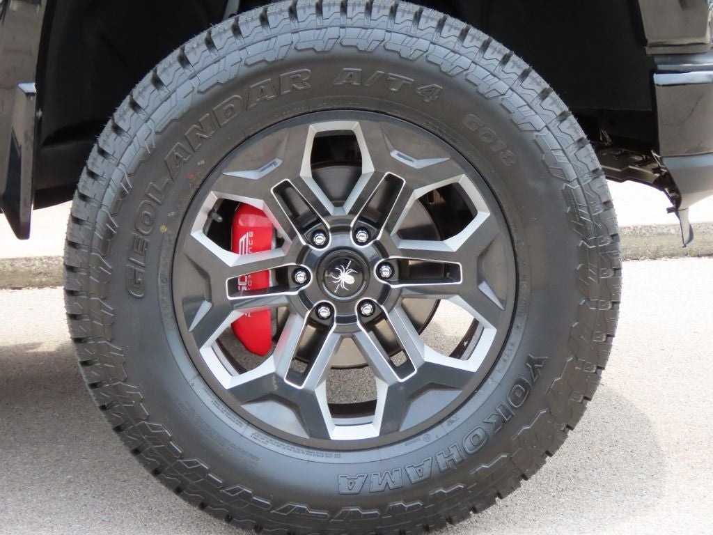 2020 Chevrolet Silverado 1500 RST Black Widow Edition
