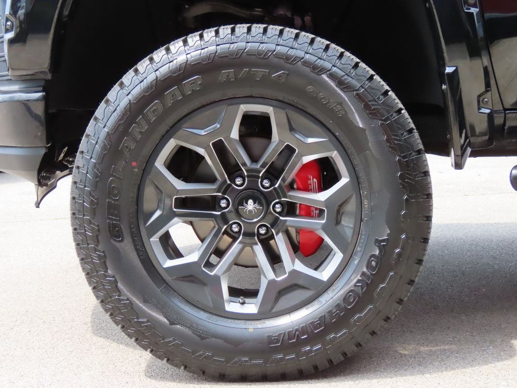 2020 Chevrolet Silverado 1500 RST Black Widow Edition