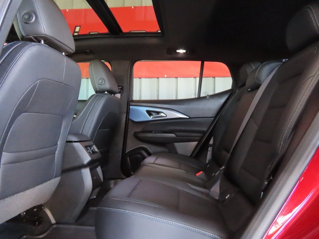 2025 Chevrolet Equinox EV LT