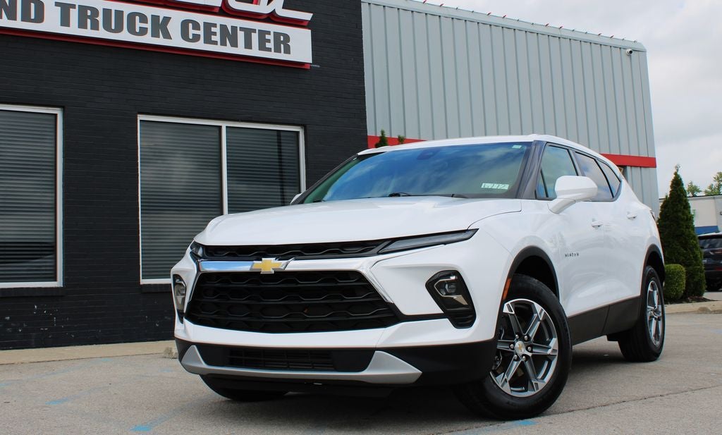 2025 Chevrolet Blazer LT