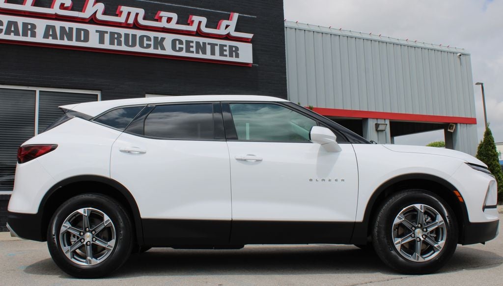 2025 Chevrolet Blazer LT