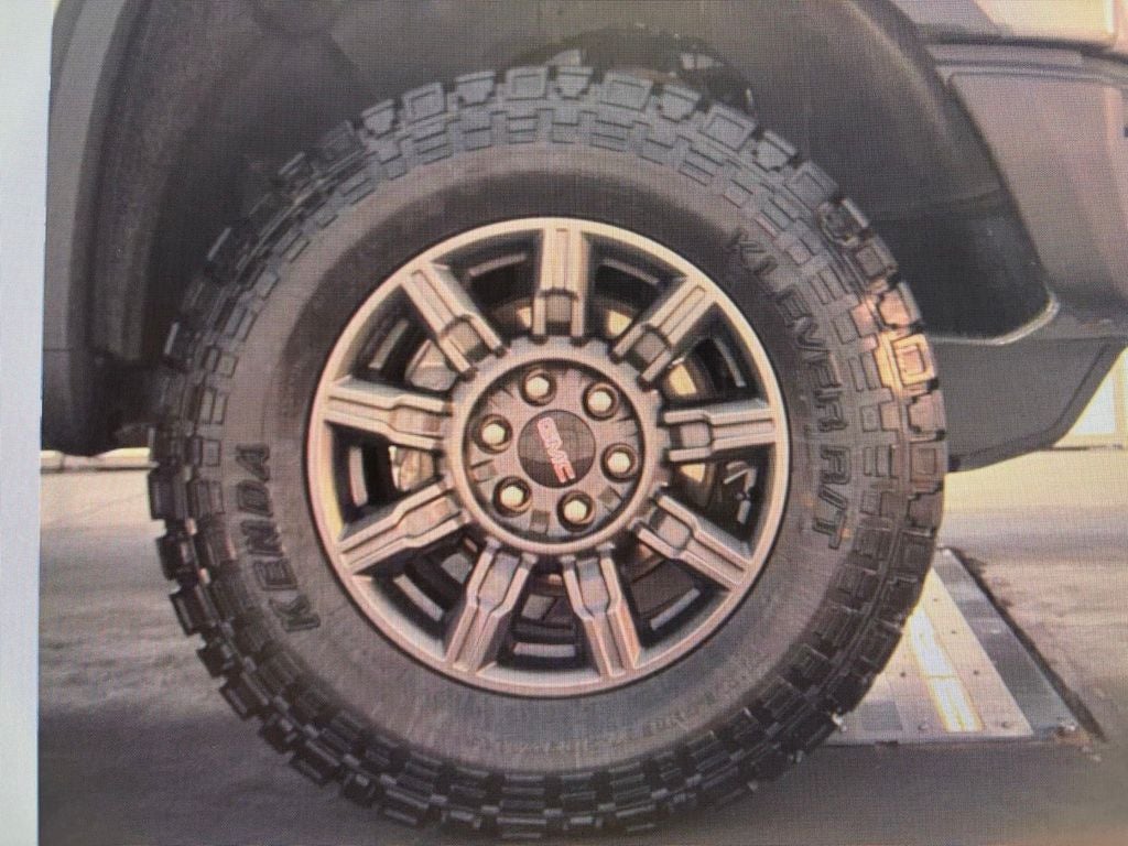 2024 GMC Sierra 1500 AT4X