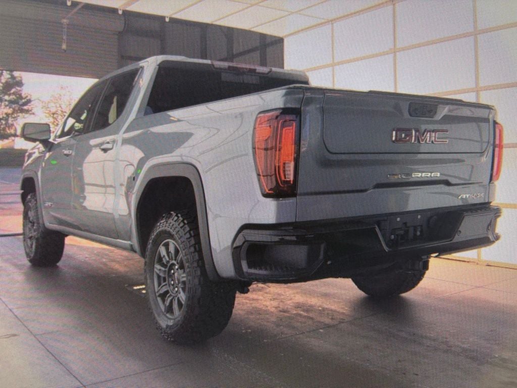 2024 GMC Sierra 1500 AT4X
