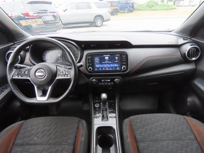 2023 Nissan Kicks SR