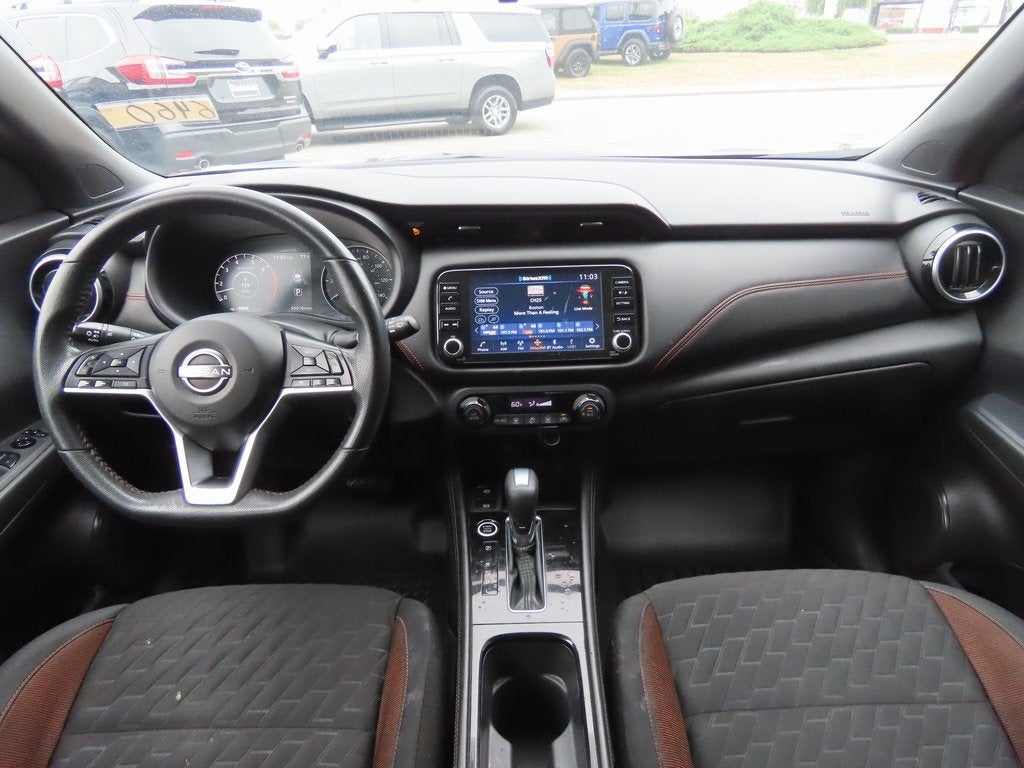 2023 Nissan Kicks SR
