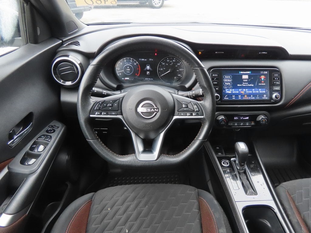 2023 Nissan Kicks SR