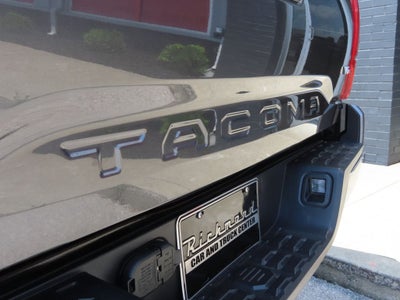 2020 Toyota Tacoma SR V6
