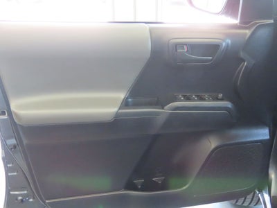 2020 Toyota Tacoma SR V6
