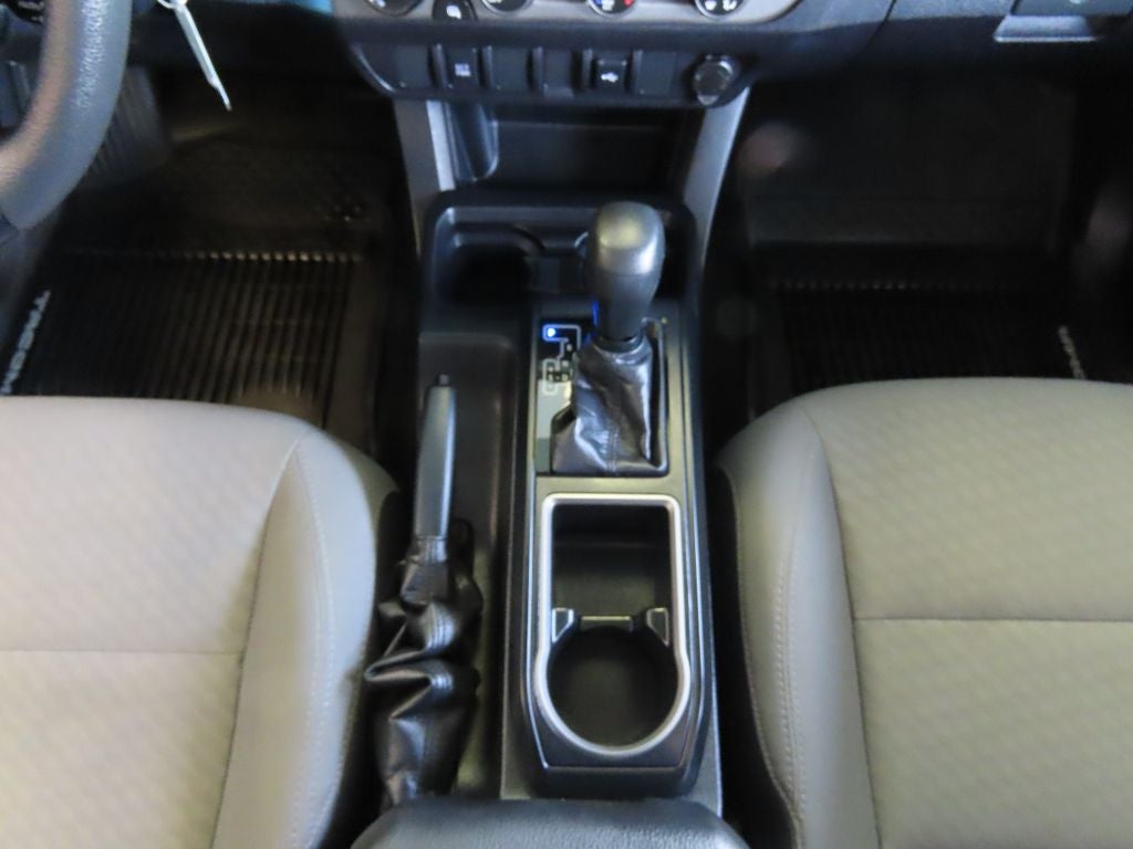 2020 Toyota Tacoma SR V6