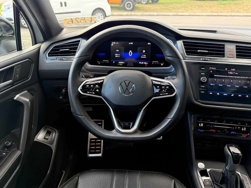 2022 Volkswagen Tiguan 2.0T SE R-Line Black