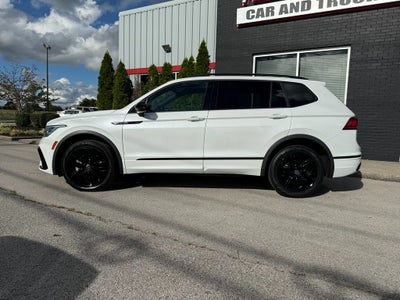 2022 Volkswagen Tiguan 2.0T SE R-Line Black