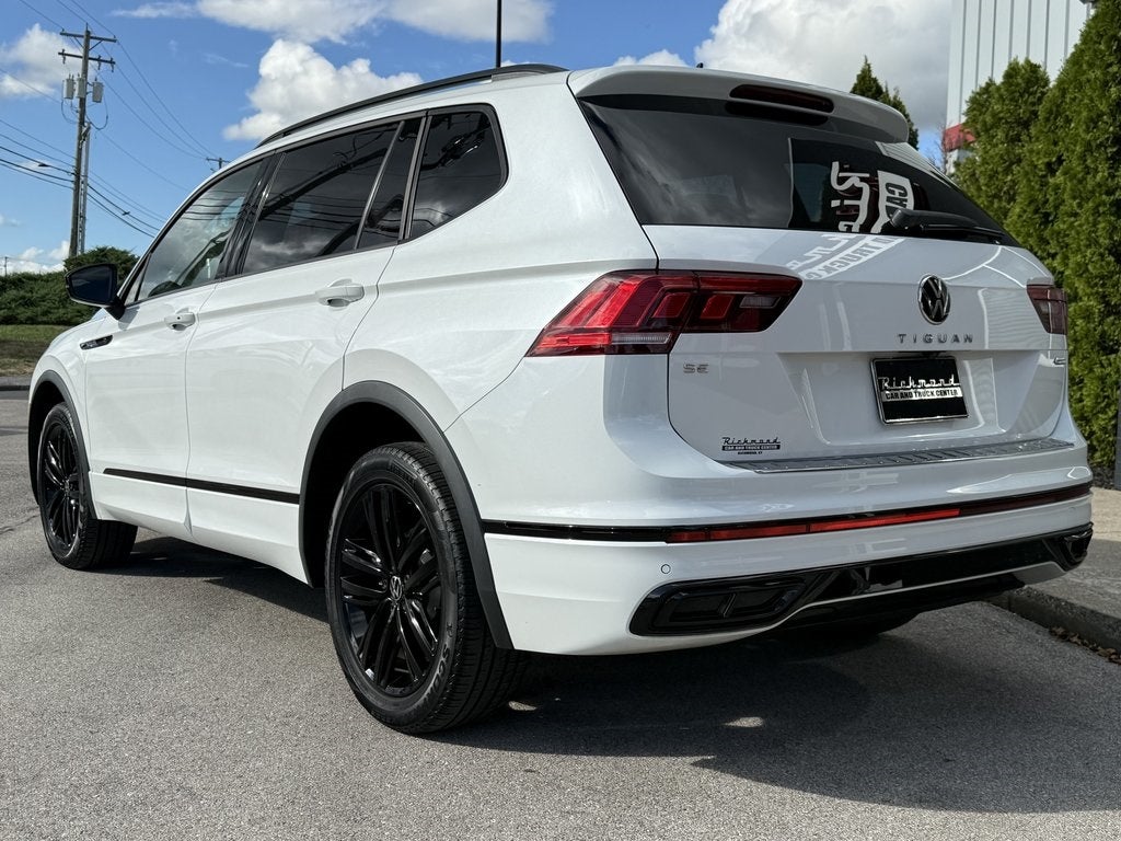 2022 Volkswagen Tiguan 2.0T SE R-Line Black