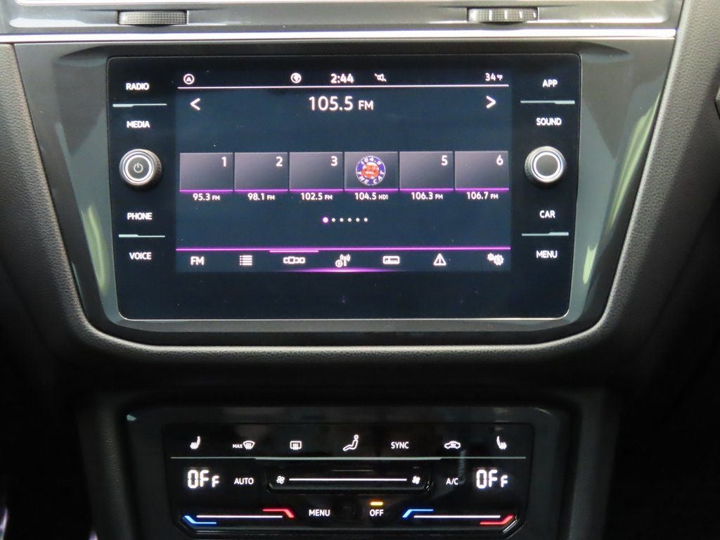 2024 Volkswagen Tiguan 2.0T SE R-Line Black