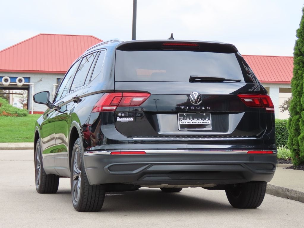 2023 Volkswagen Tiguan 2.0T SE