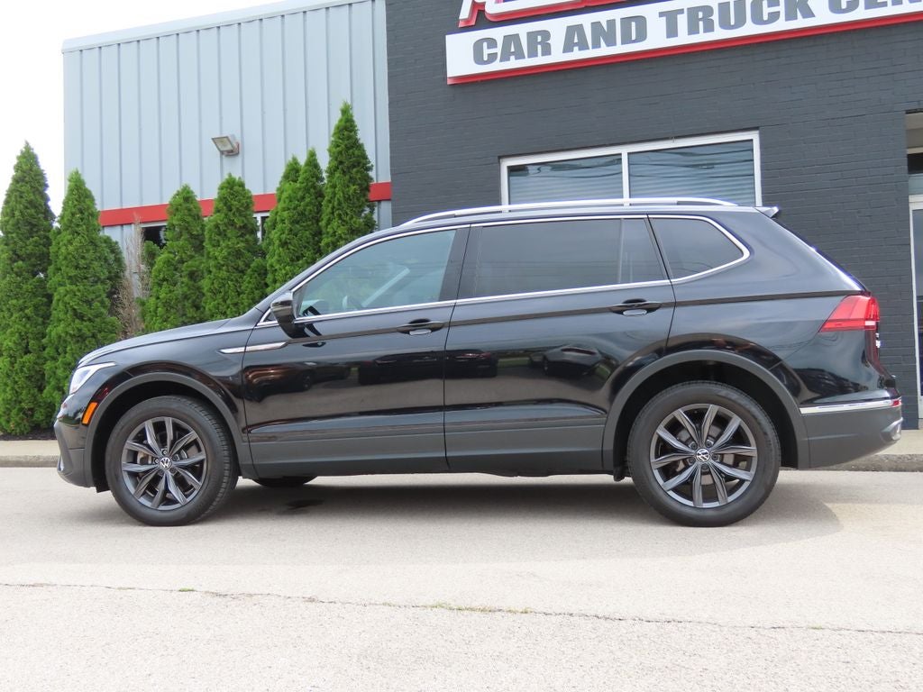 2023 Volkswagen Tiguan 2.0T SE