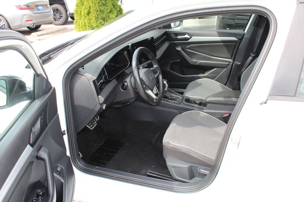 2025 Volkswagen Jetta 1.5T Sport